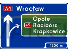 E-1a - Tablica przeddrogowskazowa na autostradzie