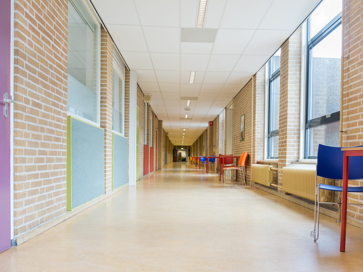 Znaki bezpieczeństwa w szkole - co warto wiedzieć?