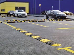 Próg podrzutowy zastosowany na terenie zakładu produkcyjnego